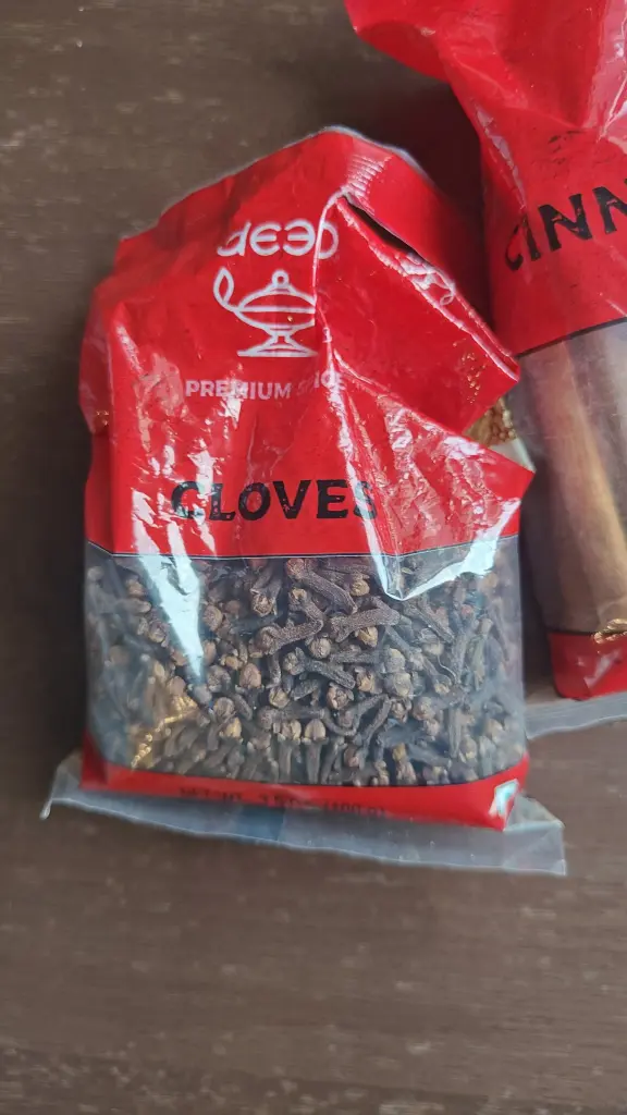 Cloves